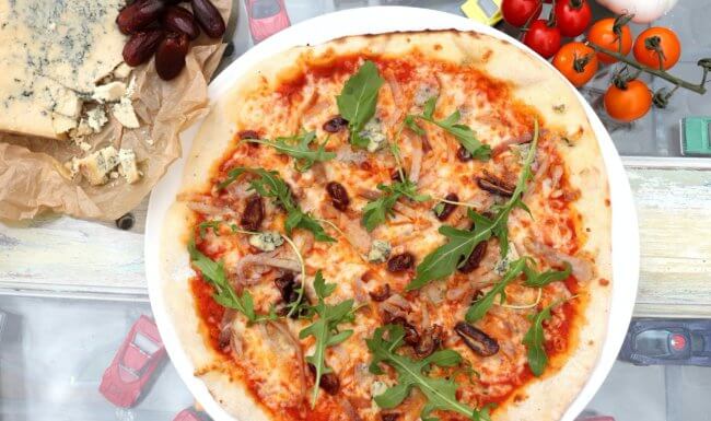 The Hotham Arms Pizza